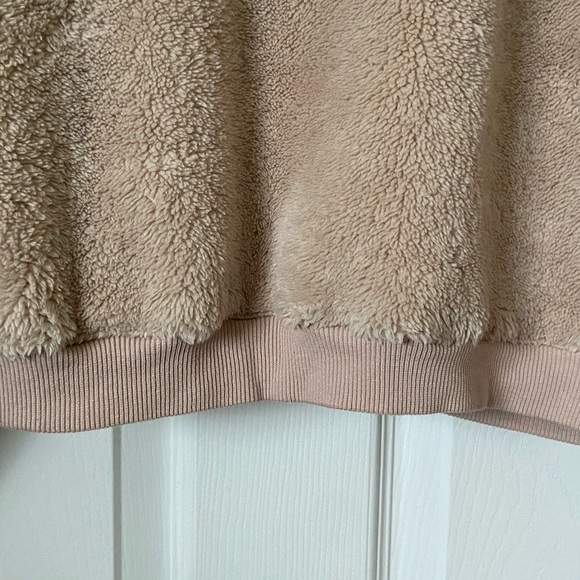 Urban Outfitters BDG Teddy Sweater - Picture 6 of 7